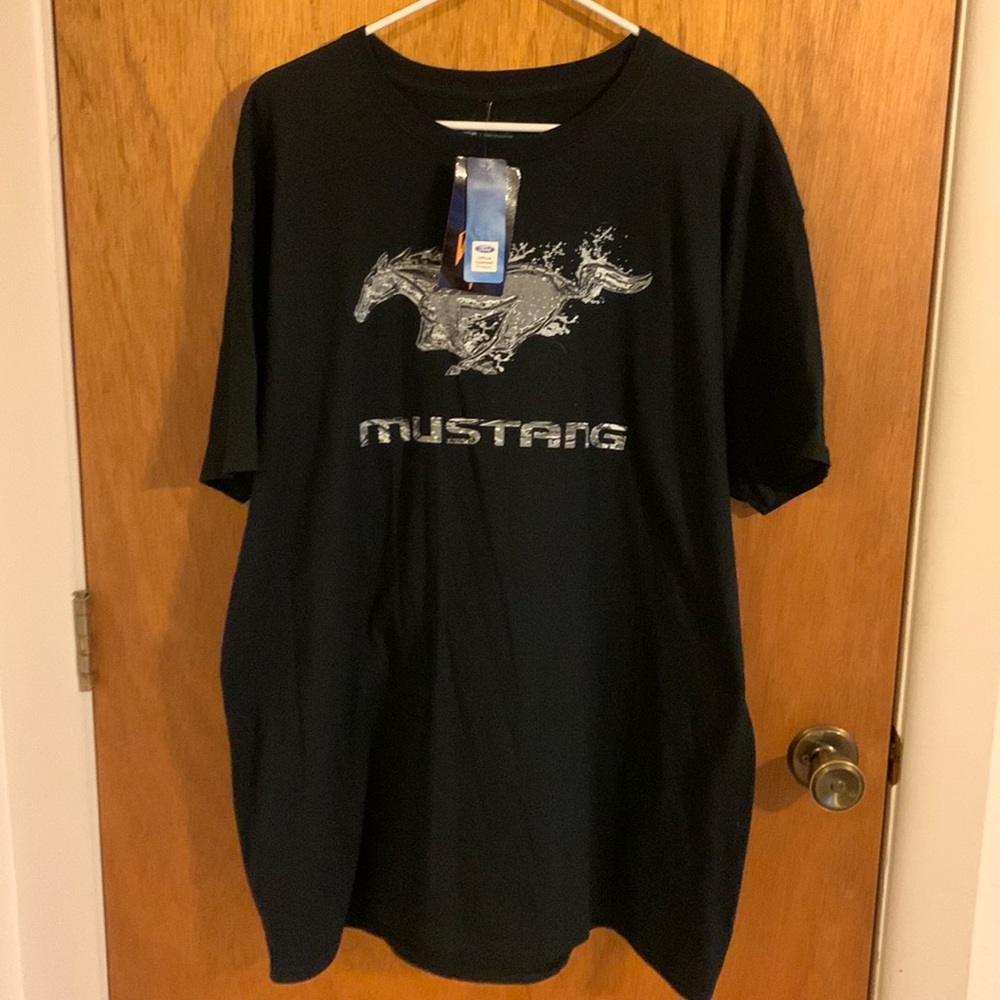 NWT. Official Ford licensed product for the Ford Mustang.